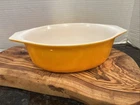 Vintage Pyrex 043 1.5 Qt. Oval Orange Casserole Dish-Excellent Cond!