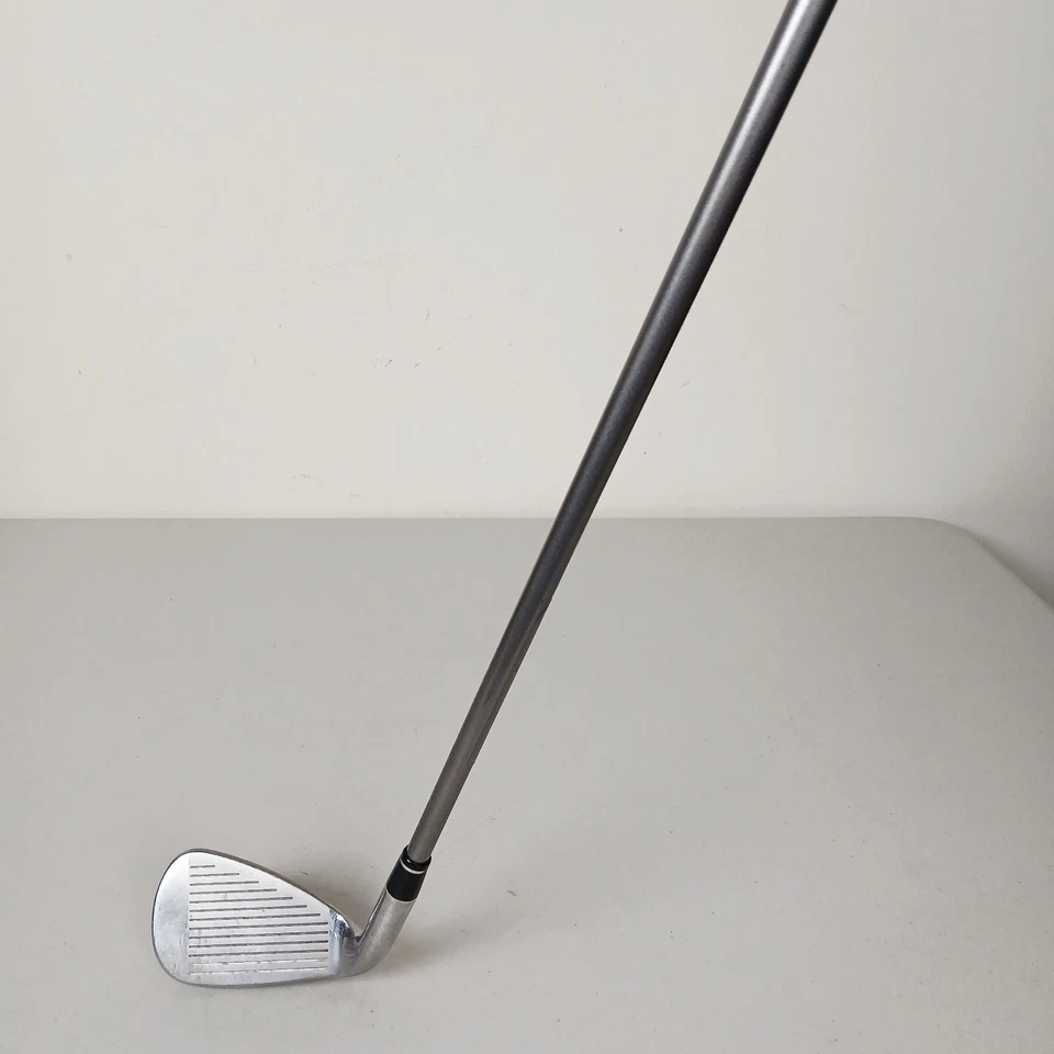 Club de golf Nike Slingshot para mujer 8 hierro varilla de grafito con flexión para diestros Foto 4 de 4