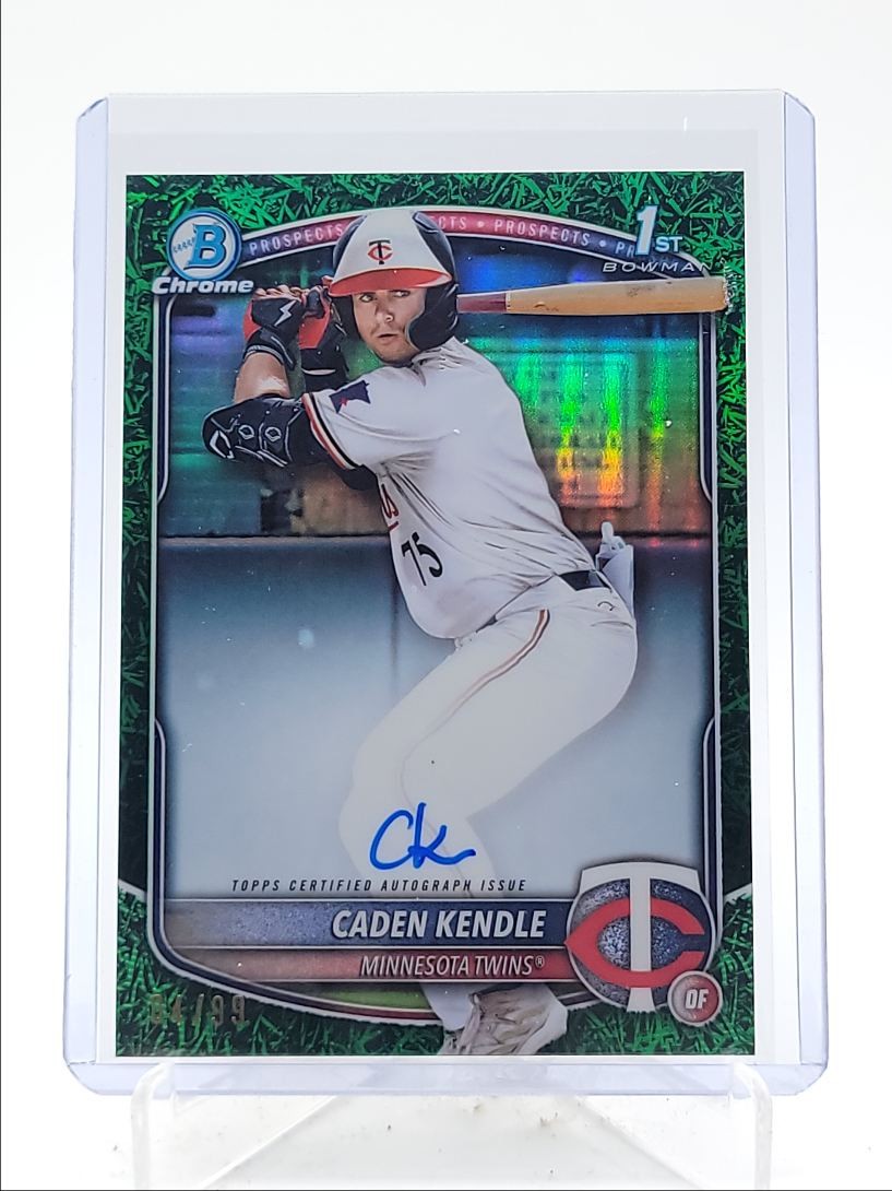 CADEN KENDLE 2025 BOWMAN CHROME 1ST AUTOGRAPH GREEN GRASS AUTO /99 Q0566