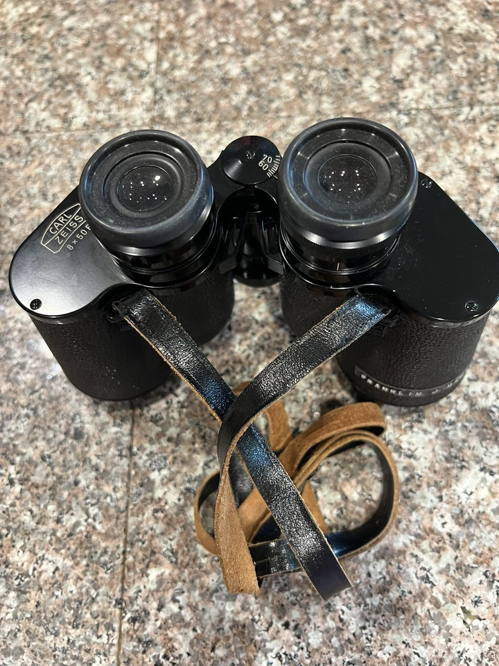 Binoculares vintage 1963 CARL ZEISS 8X50 B con estuche hechos en Alemania Foto 4 de 4
