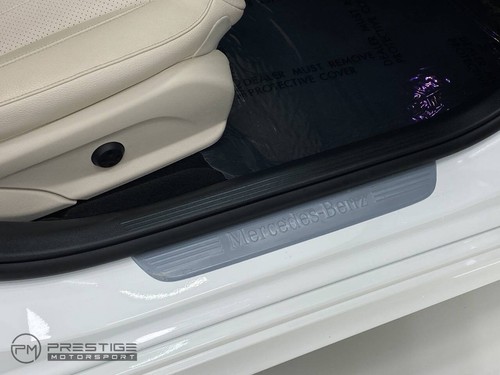 2017 Mercedes-Benz E-Class E 300 4dr Sedan - Picture 38 of 40