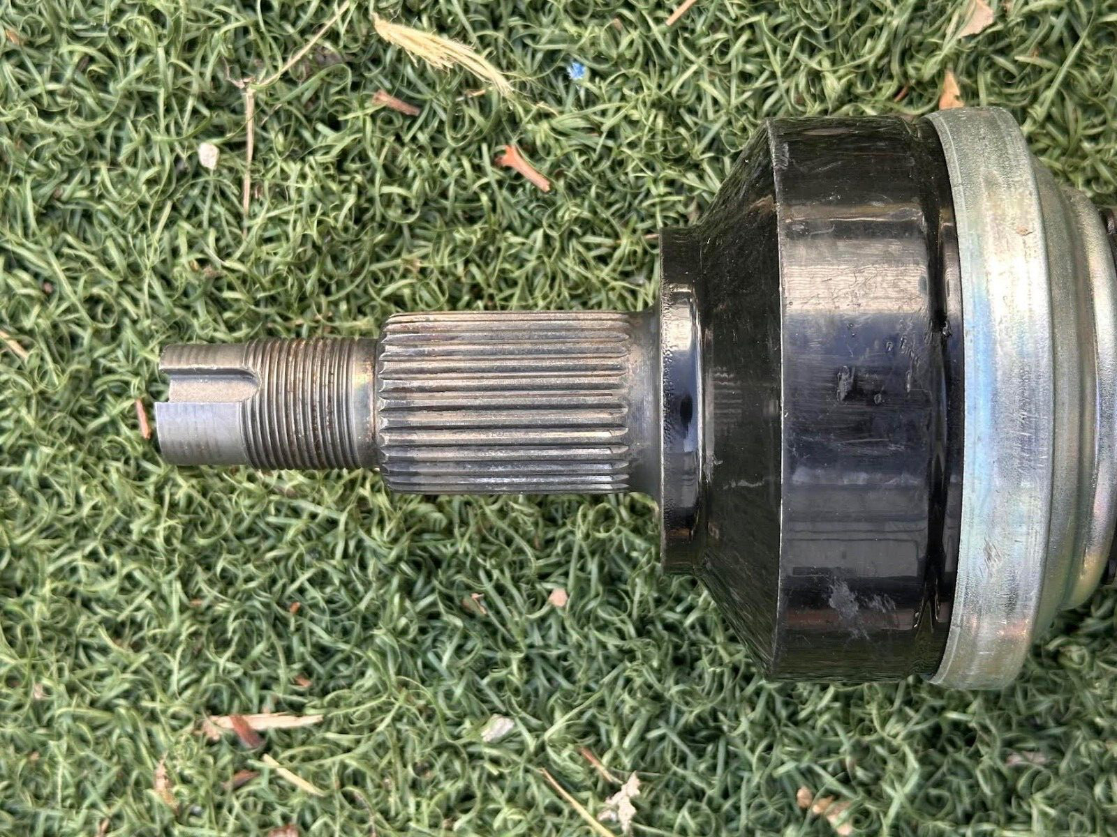 22-24 MASERATI MC20 LEFT AXLE OEM# 10491678
