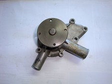 Pompe à eau BMW 520