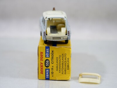 DINKY TOYS CITROEN ID 19 break n°539 à restaurer plancher anodisé EUR 24,50 - FR