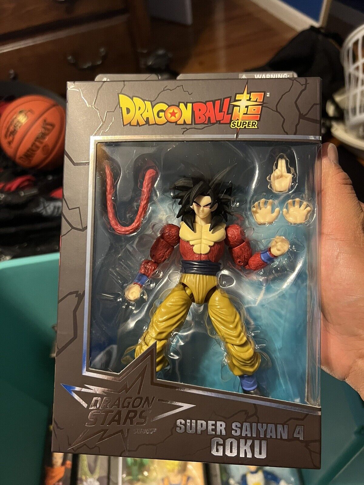 Dragon Ball Stars Super Saiyan 4 Goku Action Figure