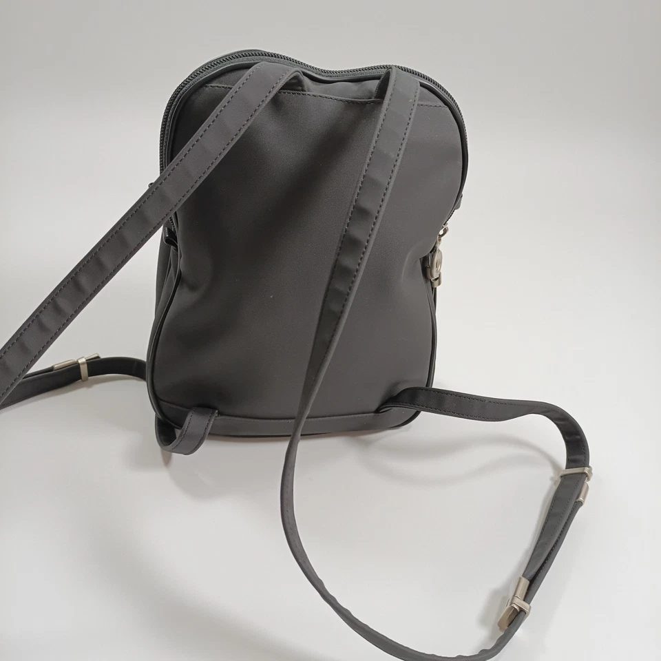 Mochila Mandarina Duck 12" negra Foto 3 de 4