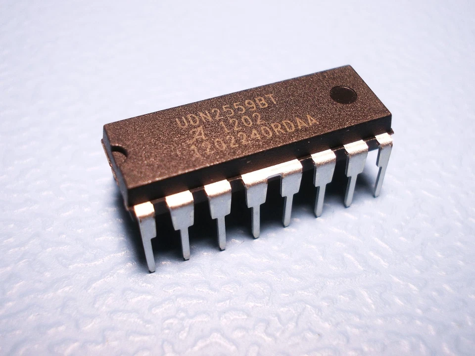 UDN2559B-T IC PWR Protected Quad DRIVER BIPOLAR 1:1 16DIP UDN2559BT Allegro M - Bild 1 von 1