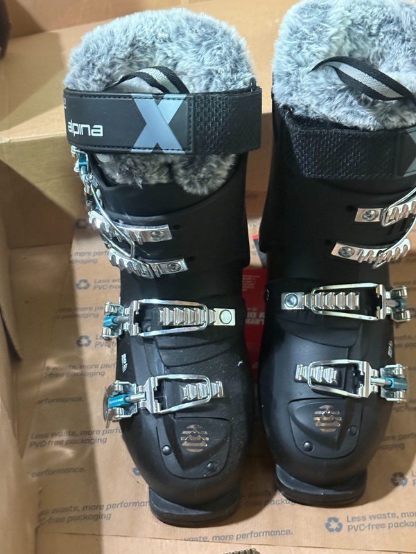 Alpina XTRAC 80 Ski Boots Black/Teal 4-Buckle Alpine Boots Size 275