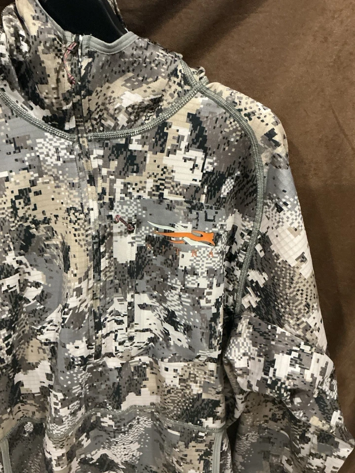 Sitka Fanatic Hoody Optifade Camo Elevated II 3XL Hunting Apparel (70018-EV-L) - Image 2 of 4