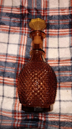 Vintage 1960's Amber Colored Molded Glass Wine/Whiskey Decanter Bottle w/Stopper - Picture 4 of 4