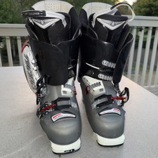 TECNICA DEMON 110 SKI BOOTS MEN SIZE 25/25.5