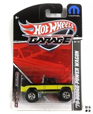 Dodge Power Wagon 1970 1/64 Diecast Hot Wheels Garage
