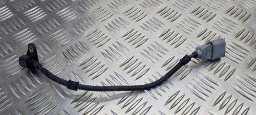 VW CADDY III Furgon 2KA, 2KH, 2CA, 2CH Nockenwellensensor 9805940 1.90 31118258
