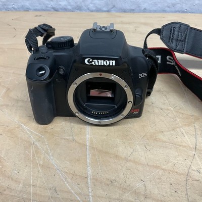 Canon EOS Rebel XS Black  (body only)  FOR PARTS ONLY NO POWER AS IS