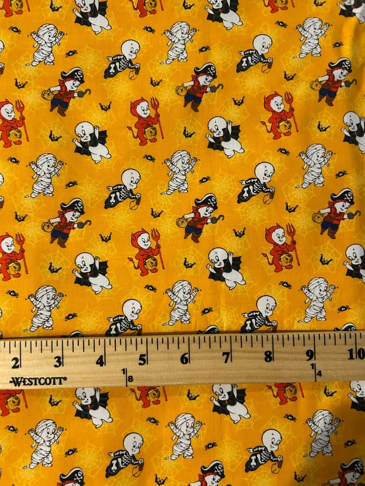 Tela Casper Fantasma Casper Halloween Tela de Vestir ***1 1/2 Yardas*** (1.5) Foto 4 de 4