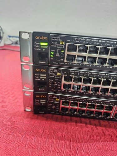 ARUBA J9772A 2530-48G PoE+ 48 PORT ETHERNET SWITCH W/ RACK EARS J9772-60301 - Afbeelding 2 van 8