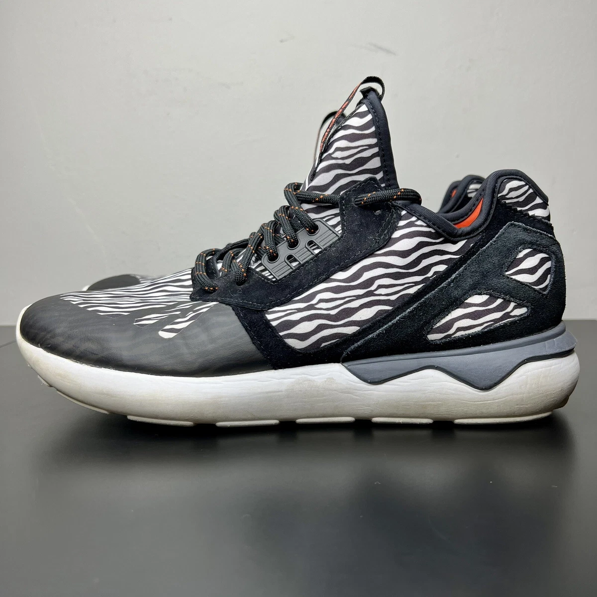 Adidas tubular deals size 11