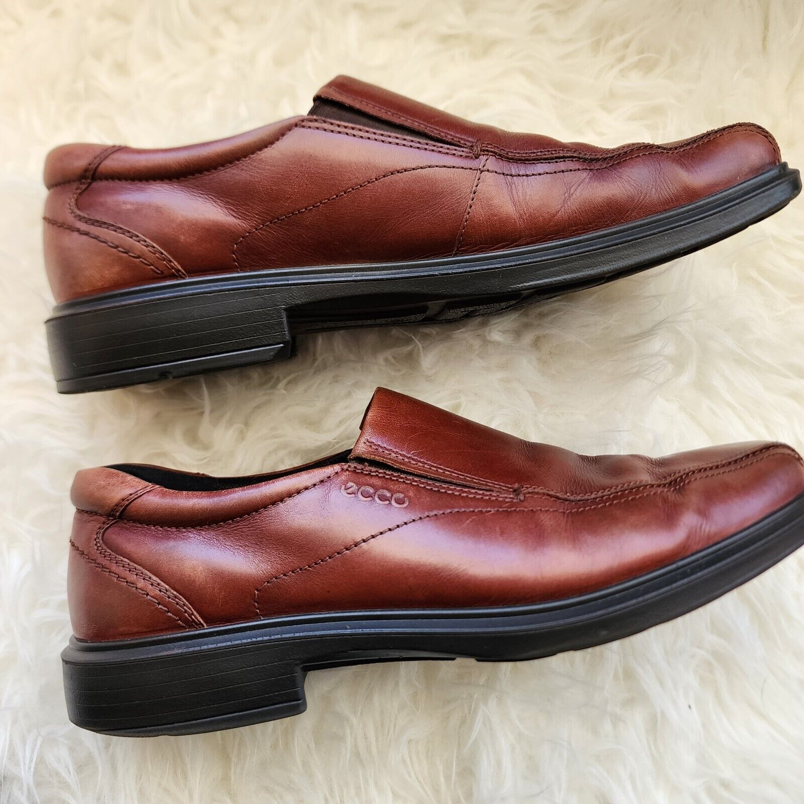 Ecco Helsinki Leather loafer slip on shoes mens 4… - image 3