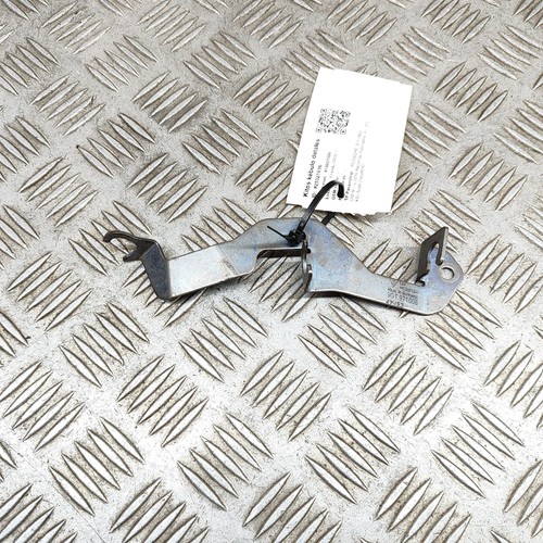 Porsche 911 992 Seilzughalter Hinterachse rechts 9GT971006 4.0 Benzin 375kw 2024