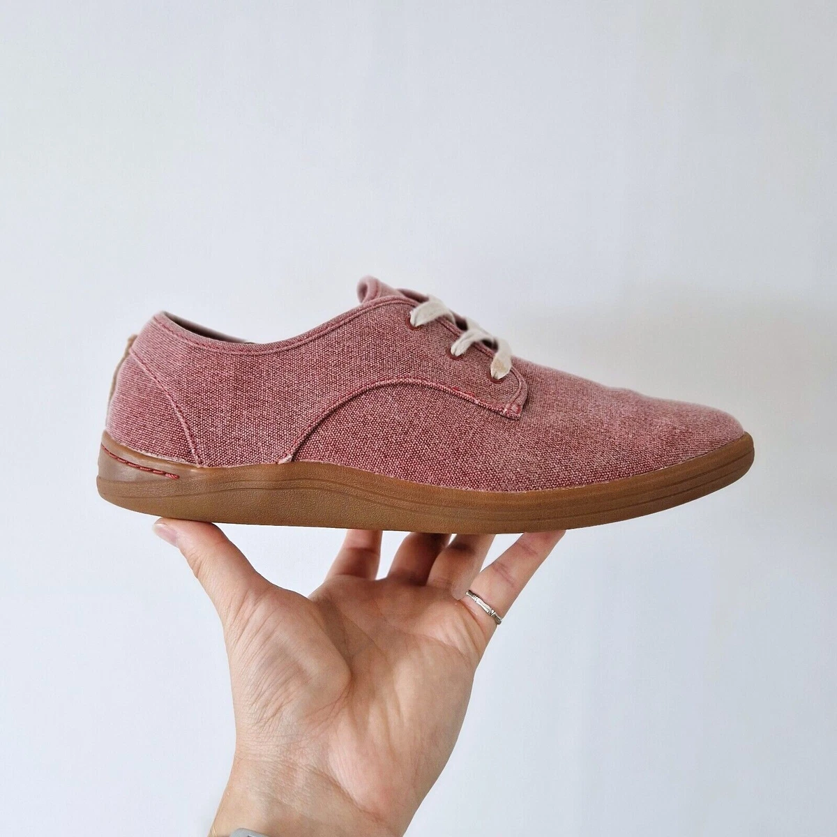 Clarks 9g store