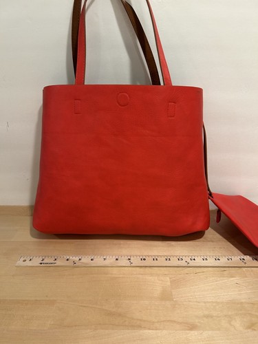 NWT G.H. Bass & CO. Reversible Leather Tote Bag Red/Camel - Picture 15 of 17