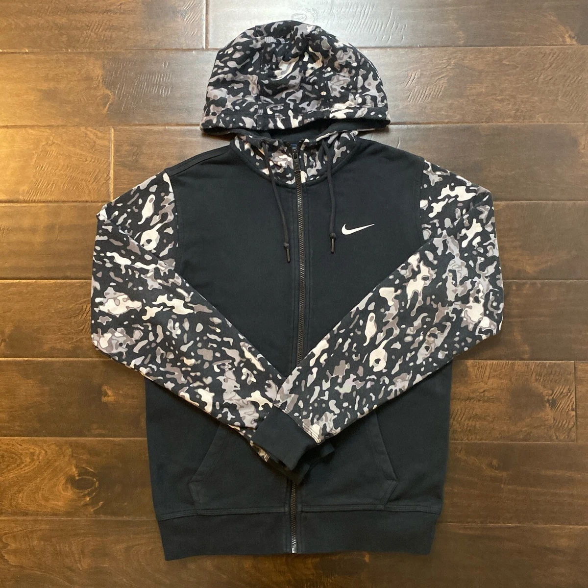 Mens nike hotsell camo jacket