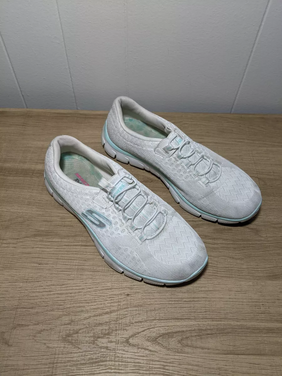 Skechers air cooled memory foam womens white hotsell