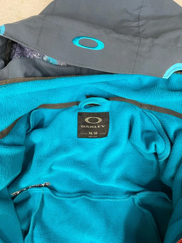 Chaqueta de snowboard/esquí Oakley M/M con RECCO, azul Foto 2 de 4
