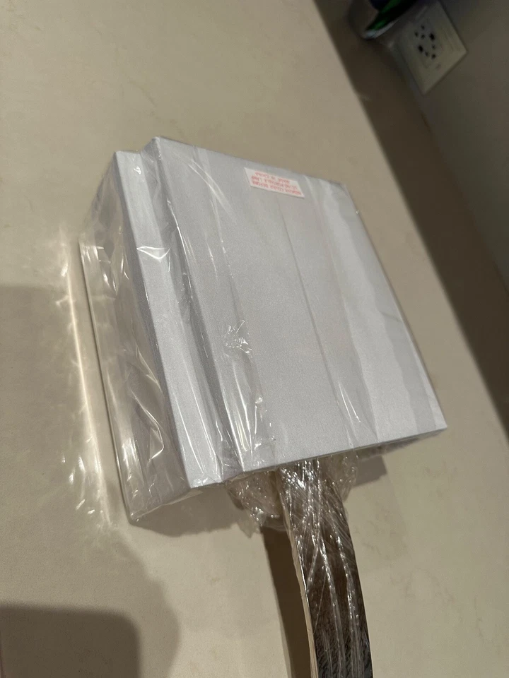 Лампы для изобразительного искусства кованое серебряное бра новое в коробке - Изображение 2 из 4