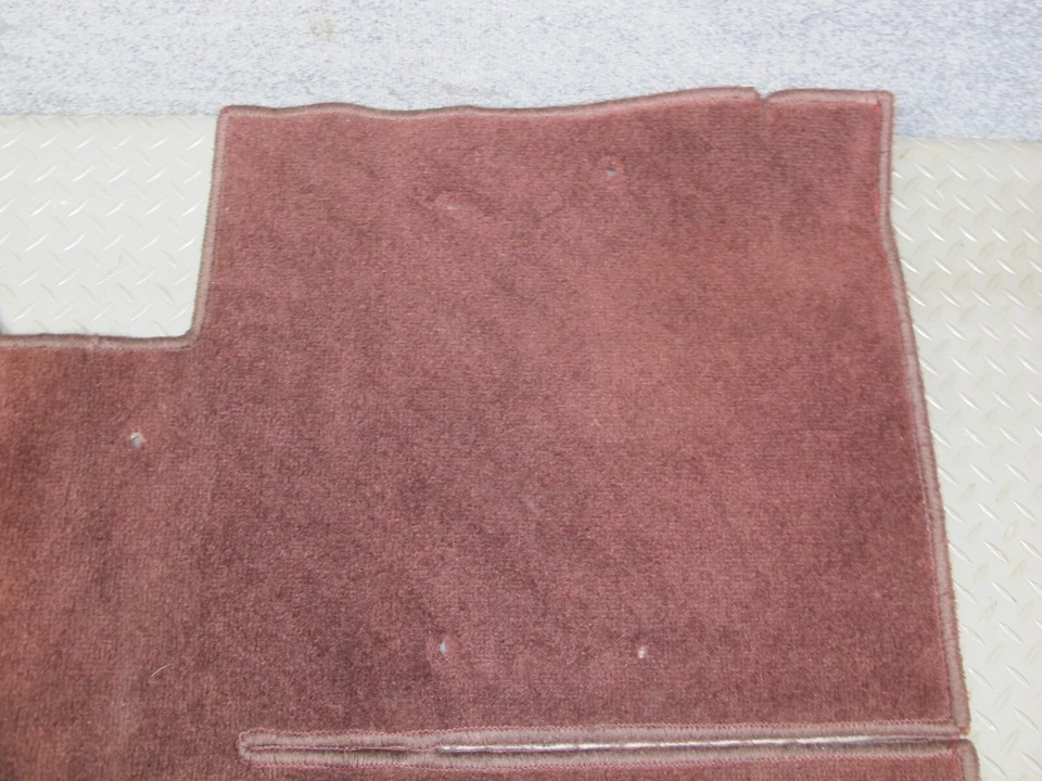 🥇86-92 TOYOTA SUPRA MA71 ALFOMBRILLA MALETERO TRASERO ALFOMBRILLA CUBIERTA OEM Foto 3 de 4