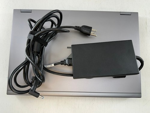 Hp ZBook Fury 17 G7 17.3" i7-10750H @ 2.60GHz 32GB Ram 512GB SSD 11 Pro - Picture 19 of 19