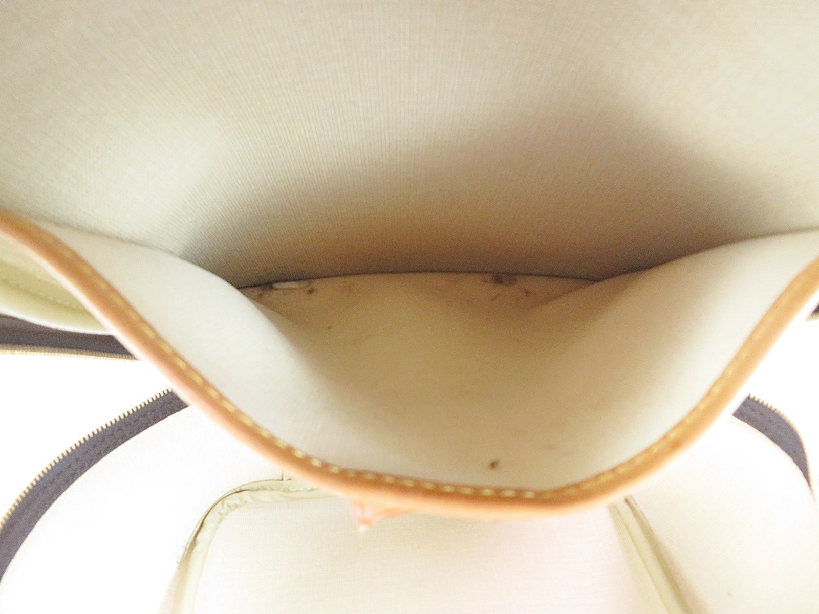 Authentic LOUIS VUITTON Excursion Monogram Shoe B… - image 18