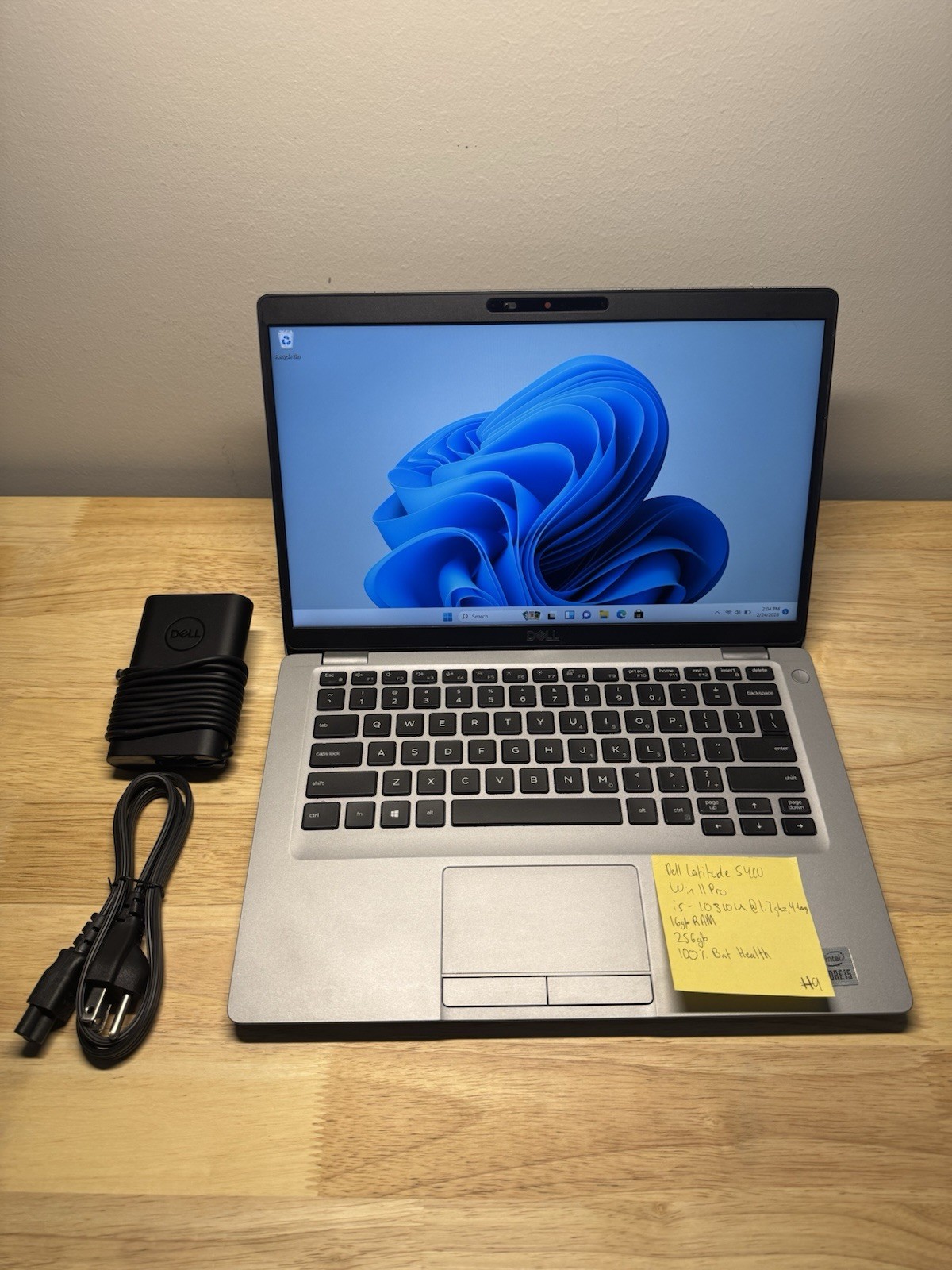 Dell Latitude 5410, 14-Inch Laptop, with Intel Core i5-10310U, 256 GB SSD (Solid State Drive), Windows 11 Pro