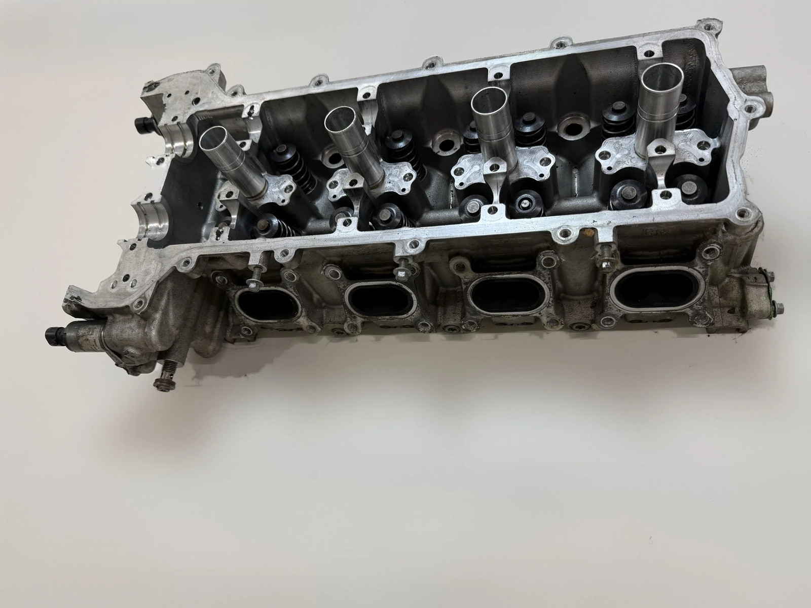 McLaren 570S 2016-2021 Left Cylinder head P/N 13F0552CP