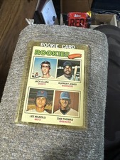 1977 Topps Rookie Outfielders Jack Clark, Lee Mazzilli,  #488 Rookie Card RC ?. rookie card picture