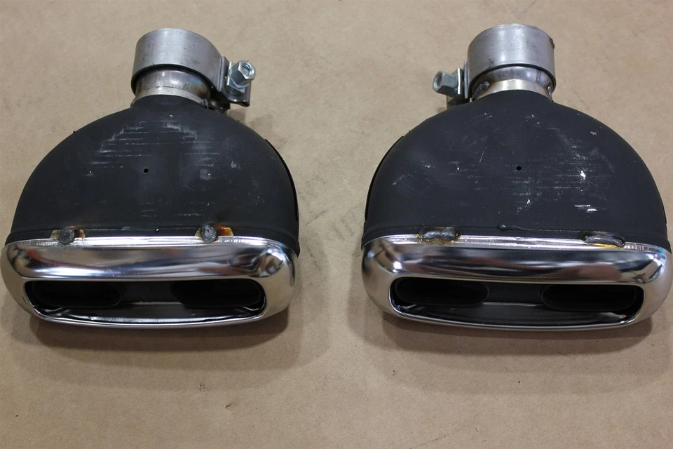 一对 1999 - 2001 年凯迪拉克塞维利亚排气尖扩展件 88959306 88959305 原始设备制造商 — 第 2/4 张图片