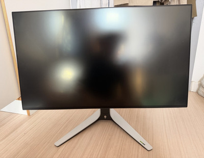 Alienware AW2723DF 27 Zoll QHD 240Hz 1ms G-SYNC HDR600 HDMI/DP Weiß/Schwarz