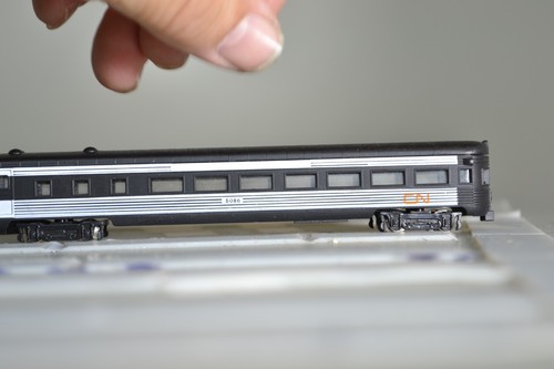 MODELO COCHE DE PASAJEROS ELÉCTRICO ESCALA N 80231 CN NACIONAL CANADIENSE | Zustand: New