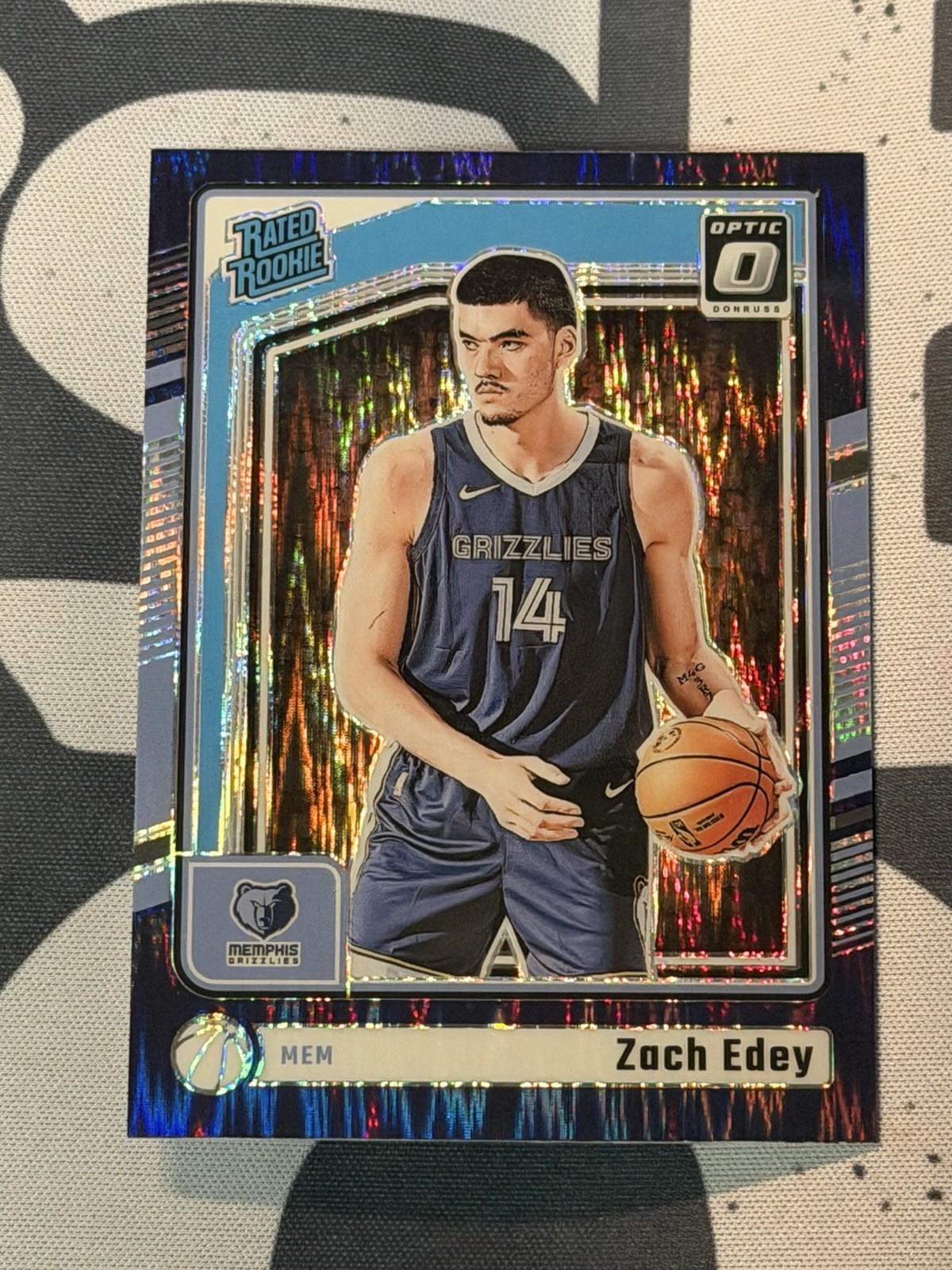 2024-25 Donruss Optic - Rated Rookie Zach Edey #288 Purple Shock Prizm RC