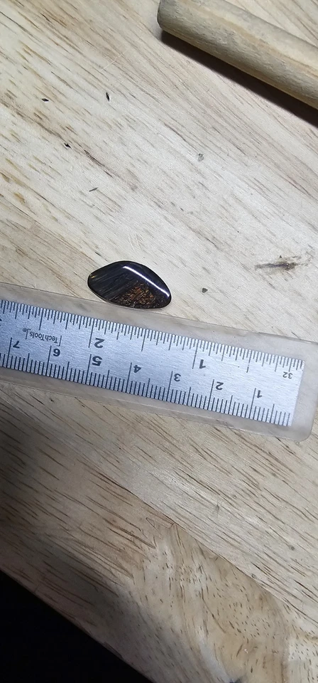 Obsidiana de fuego 5,75 quilates Foto 2 de 3