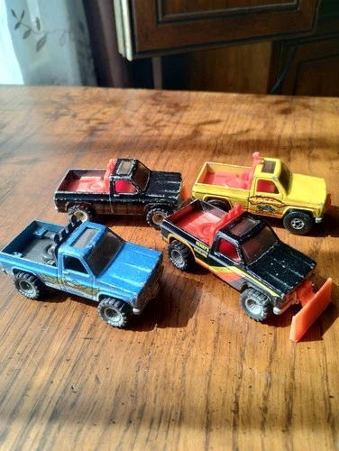 Lot Of 4 Hot Wheels Vintage Truck 1982 Eagle Speedy Henry's Real Riders KC Light