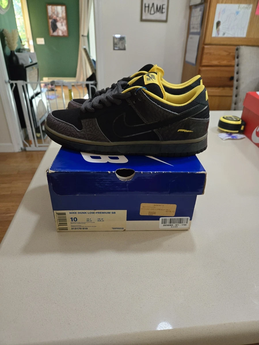 Nike Dunk Premium SB Low Yellow Curb for Sale | Authenticity