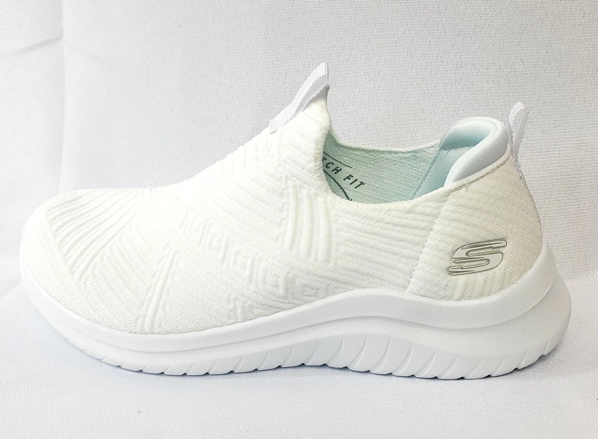 Skechers women top shoes white