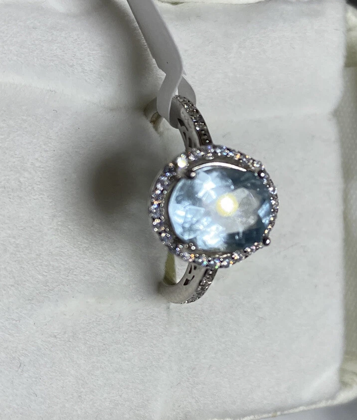 Anillo Aguamarina Natural Genuino Acabado Oro Blanco Corte Ovalado 10x8 mm Acento Halo Foto 2 de 3