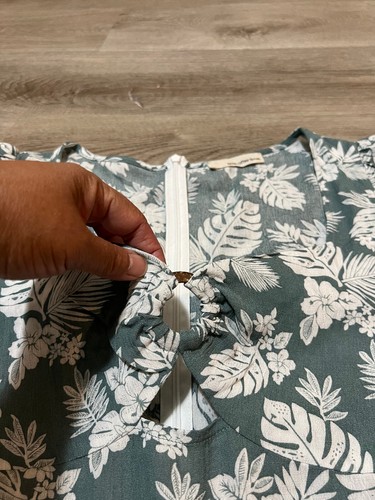 Hawaiian Luau Dress Tropical Greenish Gray Short Sleeve Large L 100% Rayon h16 - Picture 5 of 8