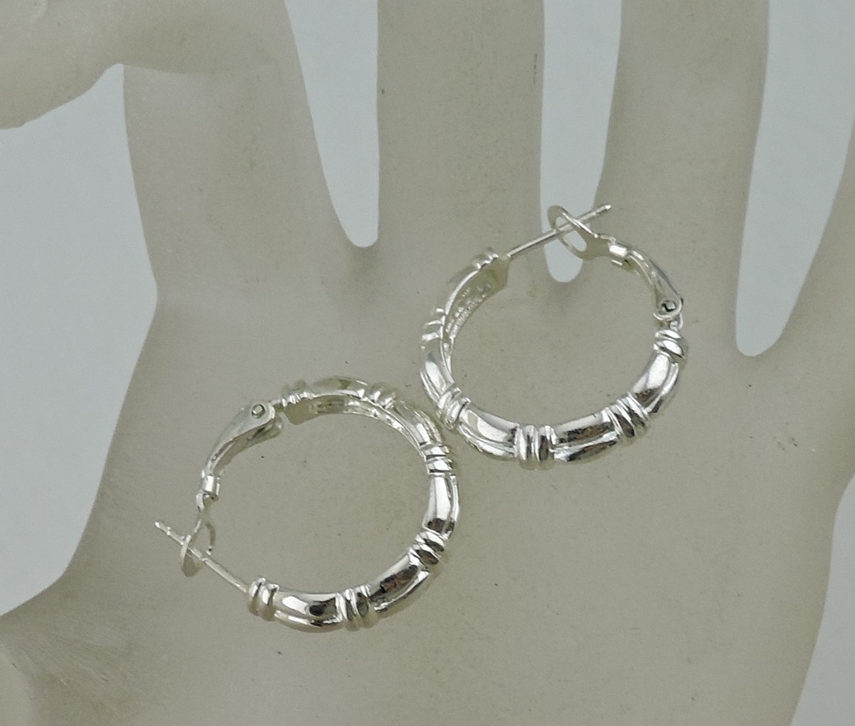 ESTATE TEXTURED STERLING 925 SILVER HOOP PIERCE EARRINGS | eBay