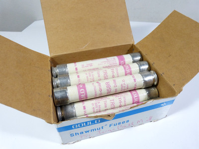 GOULD SHAWMUT TRS 8R TRI-ONIC FUSES 8A/600V (BOX OF 8)