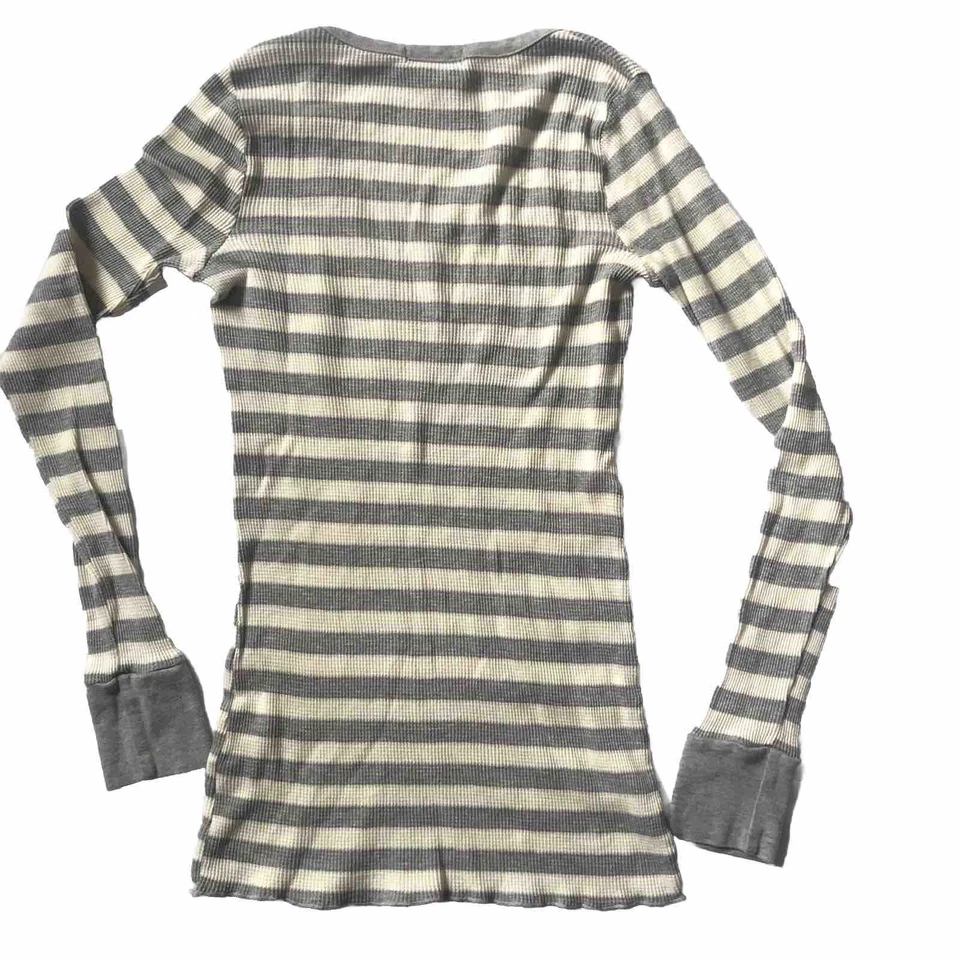 Camisa a Rayas Alternativa Y2k Para Mujer M Tejido Gofre Ajustada Manga Larga Gris Blanco Foto 3 de 4