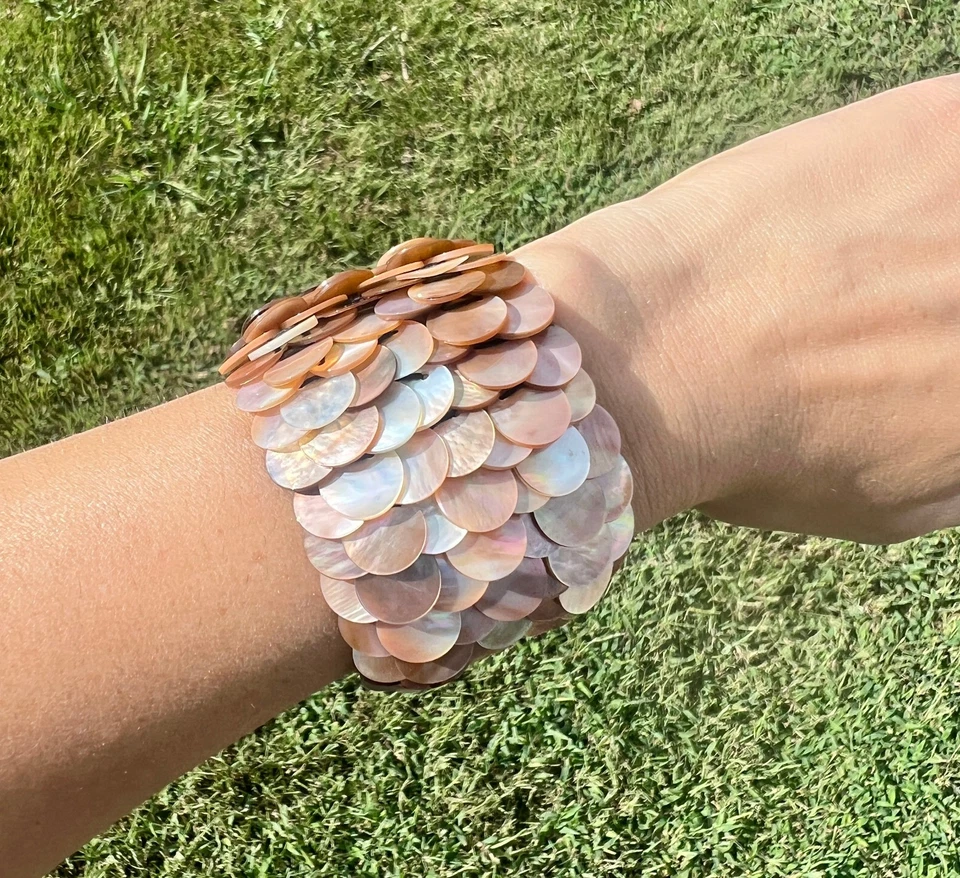 Brazalete Madreperla Concha Brazalete Ancho Elástico Boho Joyería 7" Foto 3 de 3