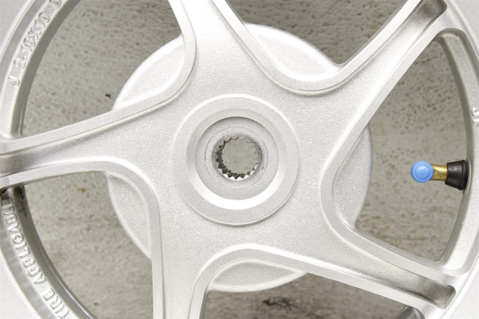 Оригинальный заводской обод заднего колеса 2021 Scooter Buddy 50 от оригинального производителя 21 - Изображение 4 из 4